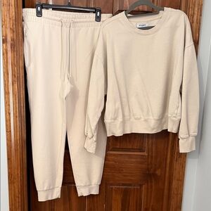 Old Navy Cream Sweatshirt and Joggers Set
